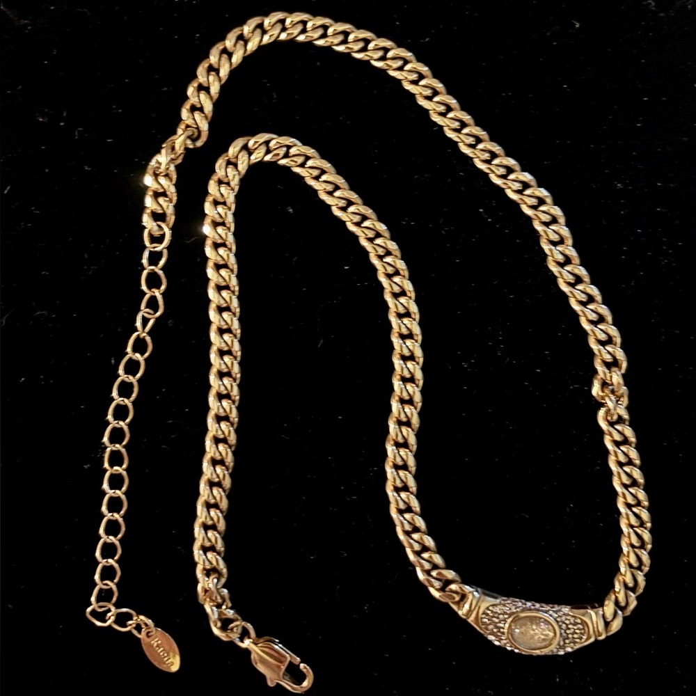 Raena Stones Bella Necklace with natural clear quartz stone.